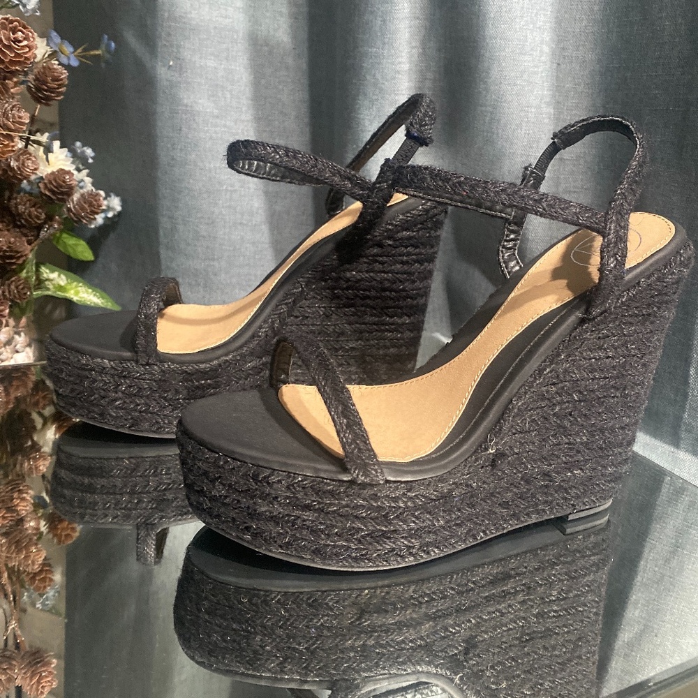 Missguided Two Strap Jute Black Wedge